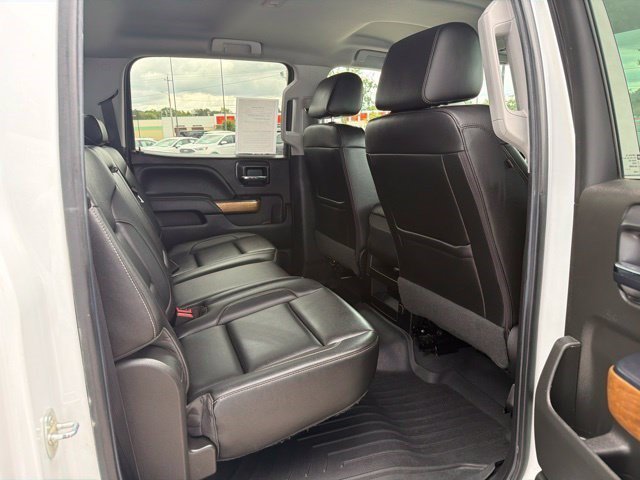 Used 2018 Summit White Chevrolet LTZ image 18
