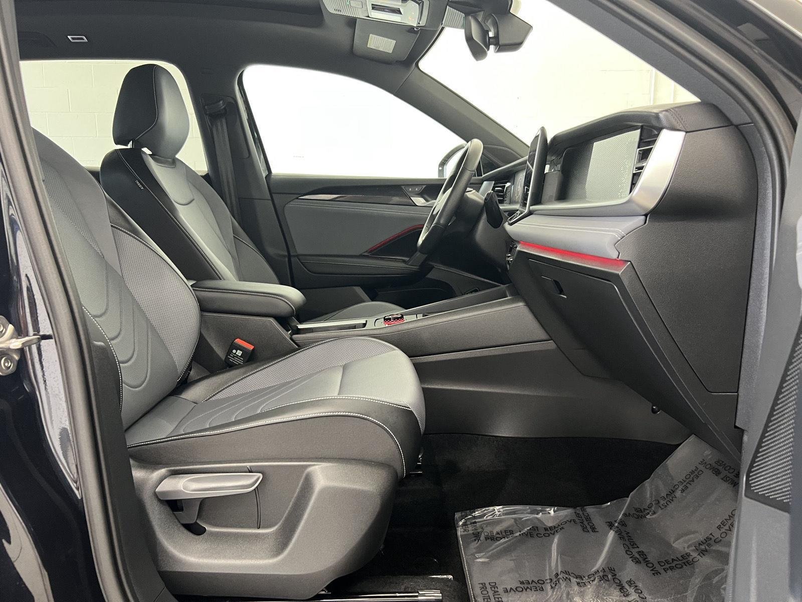 2025 Volkswagen Tiguan SE R-LINE BLACK - Photo 28