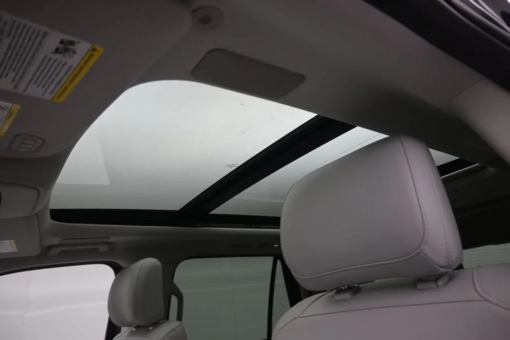 Certified Used 2025 Gray Ford Platinum image 21