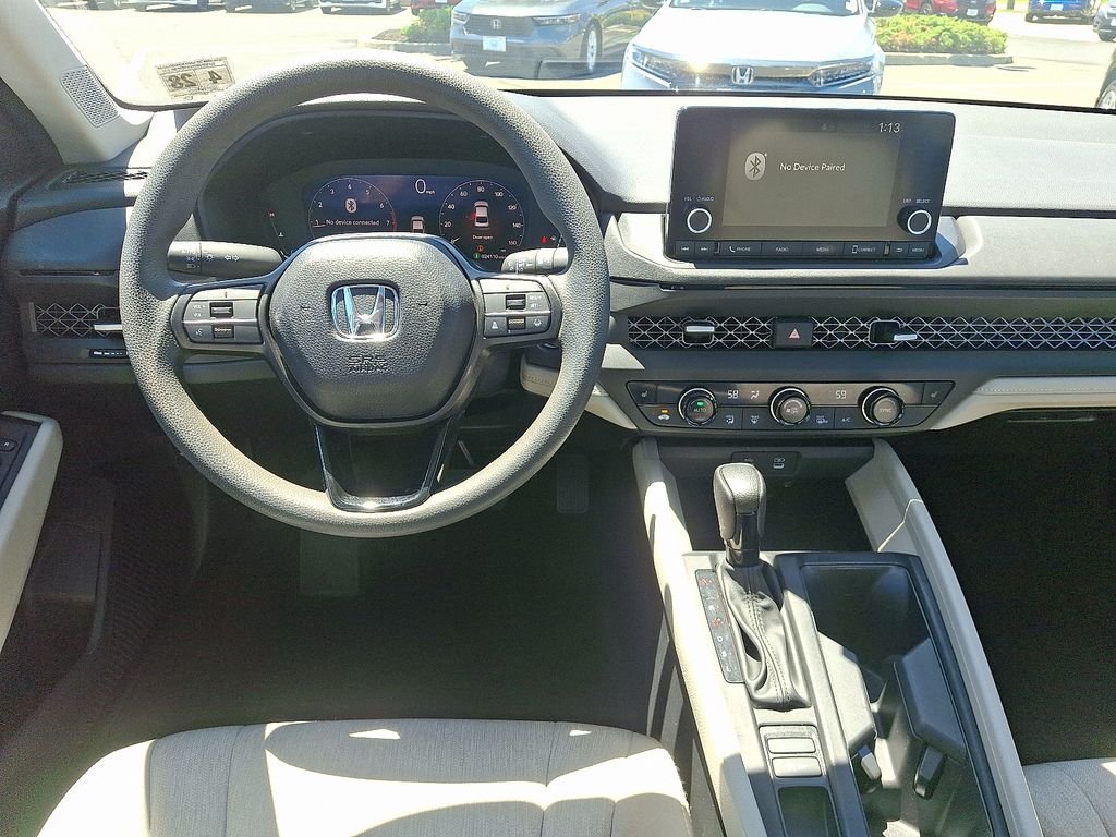 Certified Used 2023 Platinum White Pearl Honda EX image 11