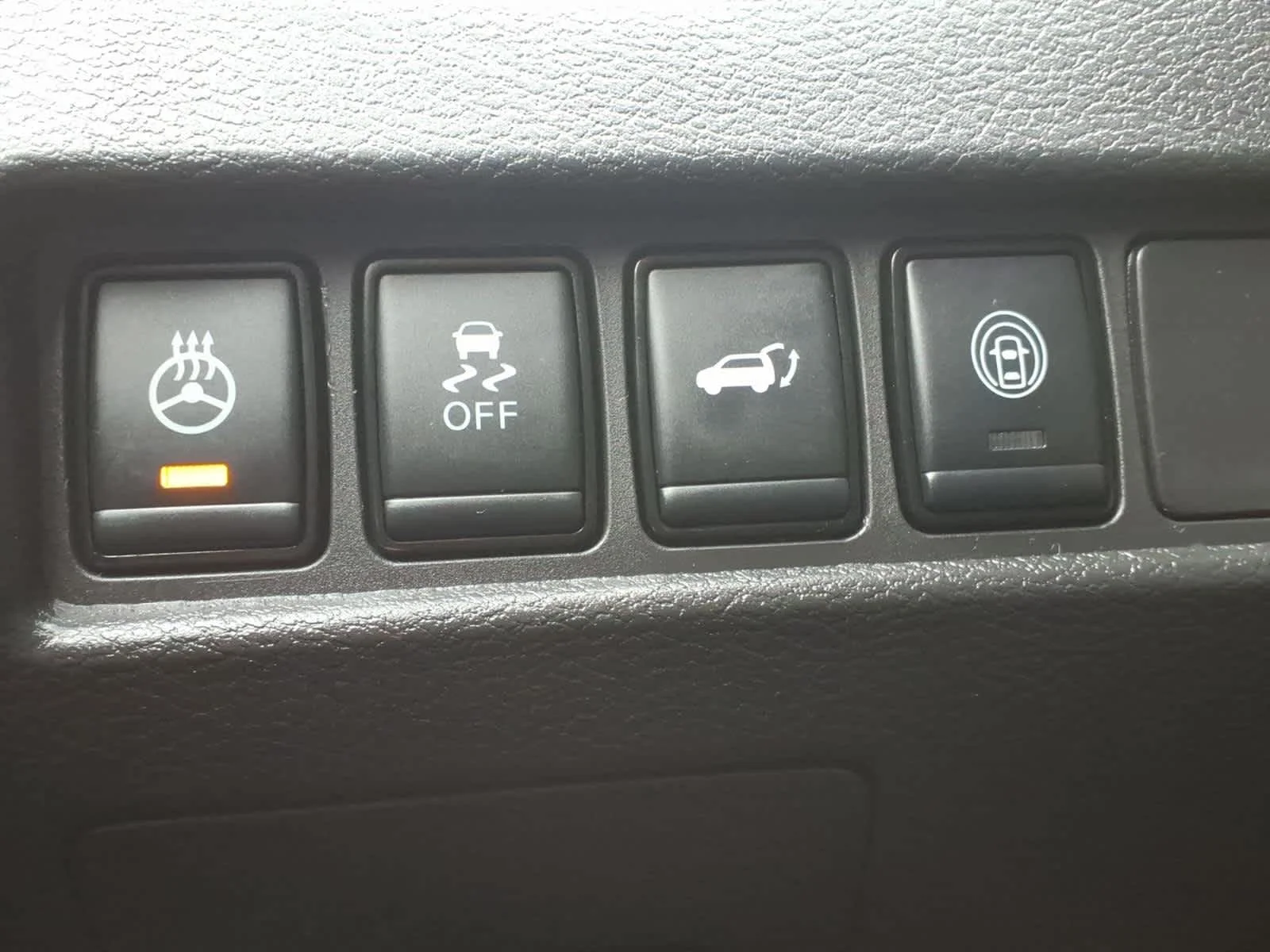 Certified Used 2024 Super Black Nissan Platinum image 20