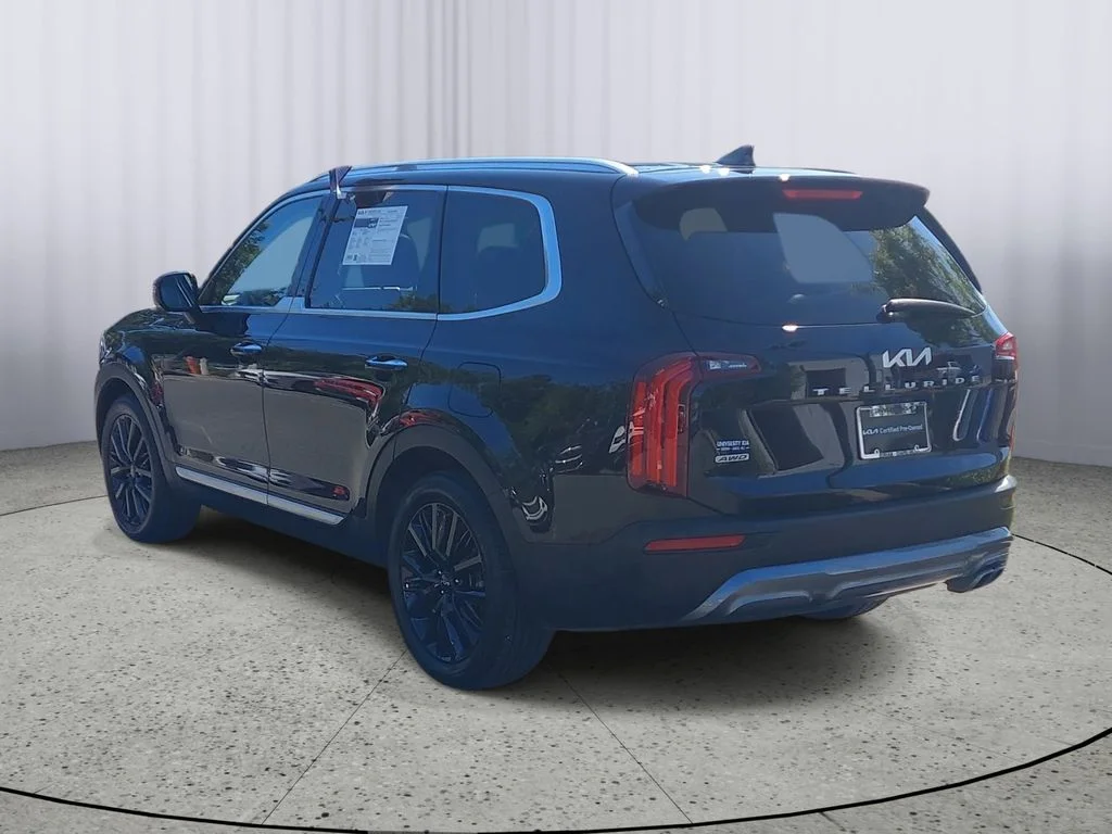 Used 2022 Black Kia SX image 5