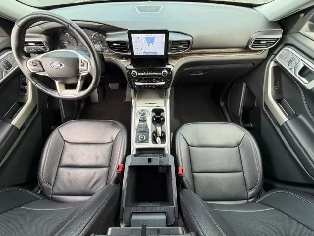 Used 2021 Black Ford Limited image 19