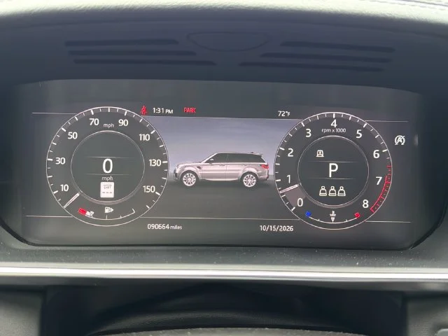 Used 2021  Land Rover HST image 11