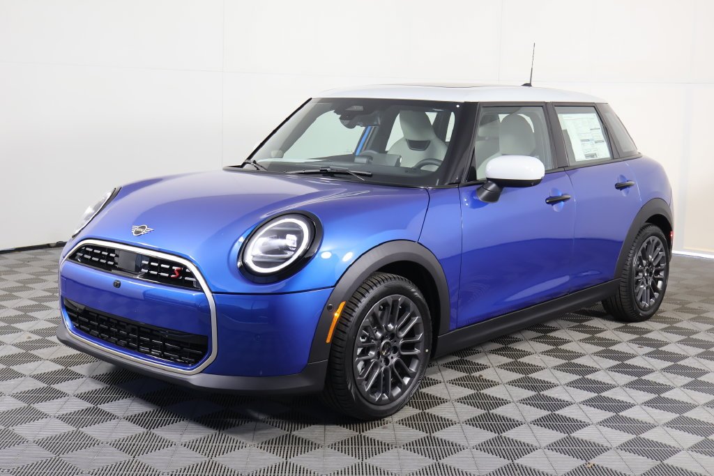 2027 MINI Hardtop 4 Door