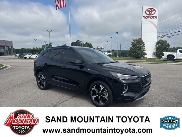 2023 Ford Escape ST-Line Elite