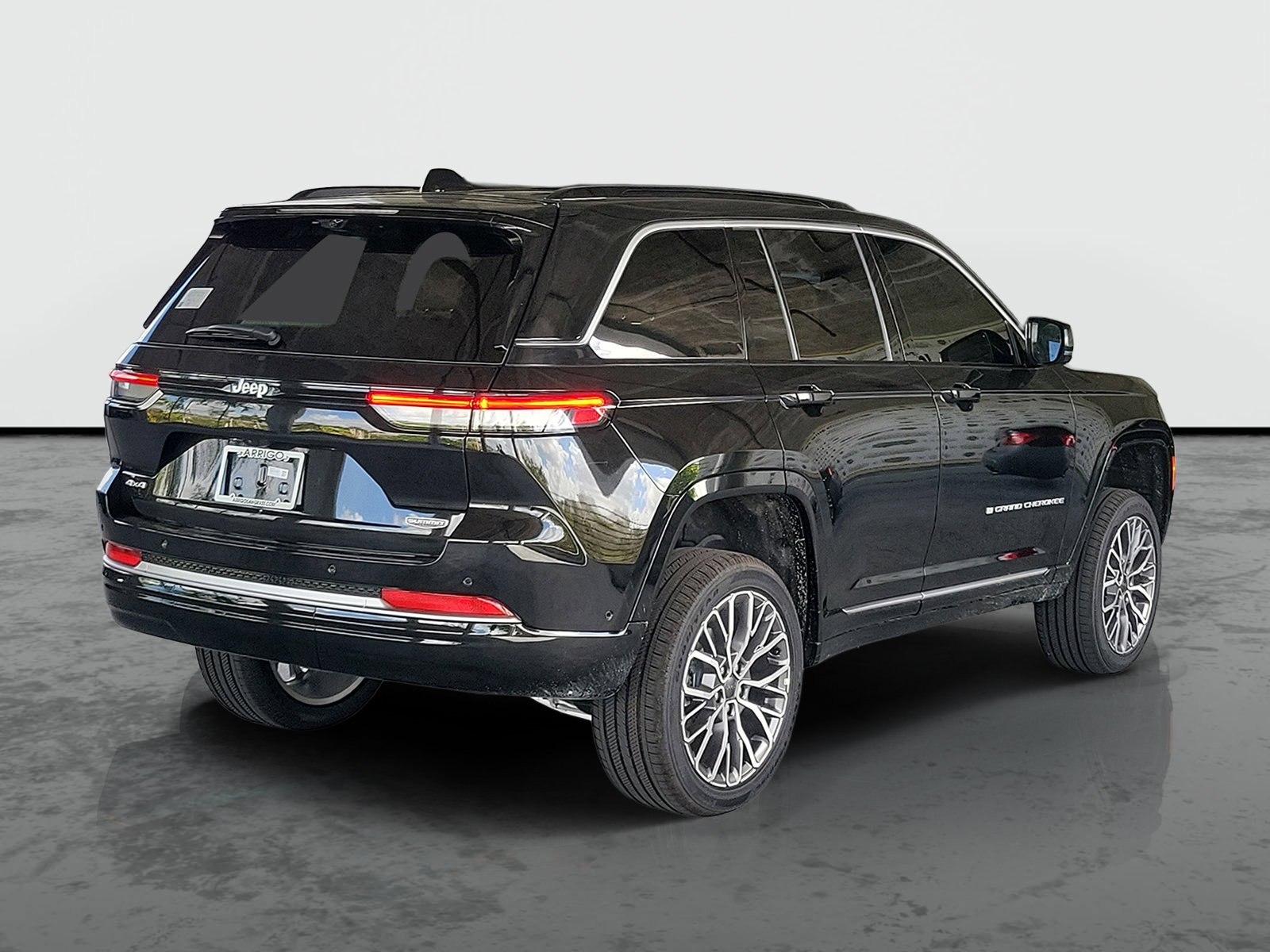 New 2026 Diamond Black Crystal Pearl-Coat Exterior Paint Jeep Summit image 1
