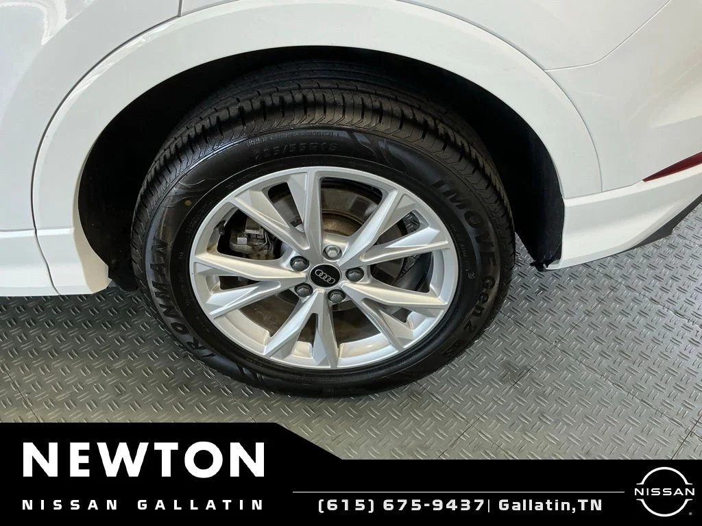 Used 2025 Arkona White Audi Premium image 48