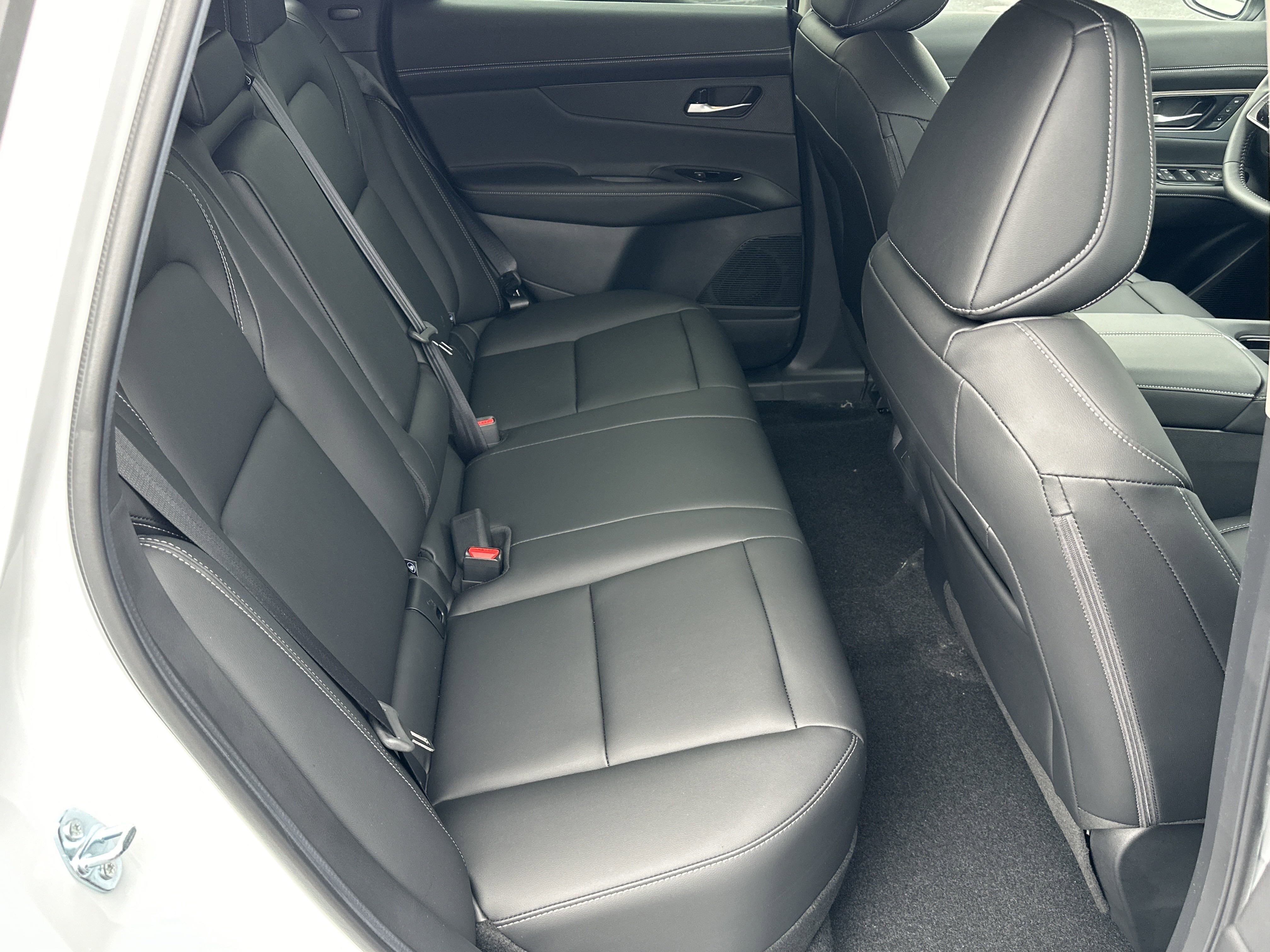 2025 Nissan Murano SL - Photo 17