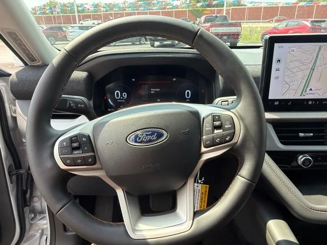 New 2026 Space White Metallic Ford Active image 15
