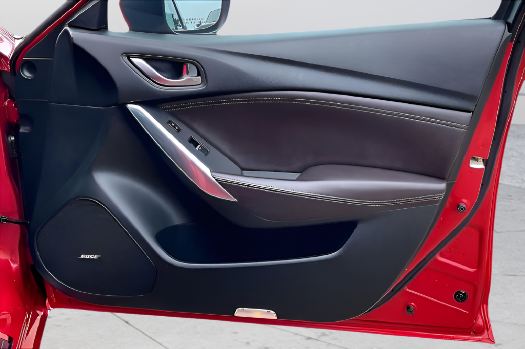 Used 2017 Red Mazda Grand Touring image 25