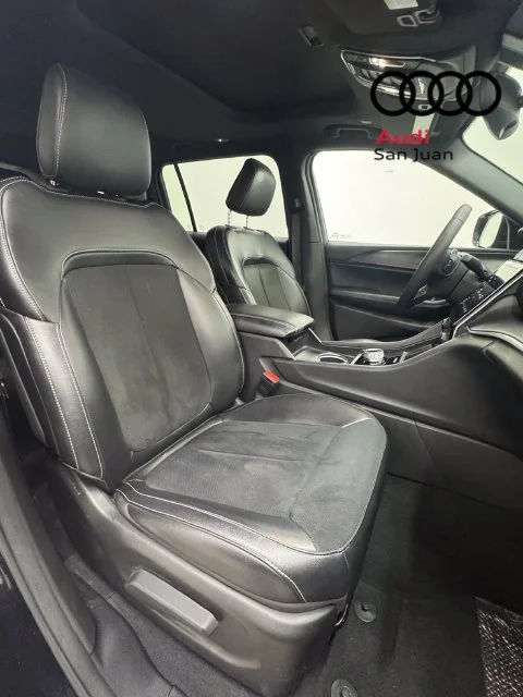 Used 2024 Black Jeep Altitude X image 26