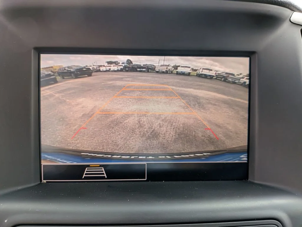 Used 2023 Black GMC SLE image 24