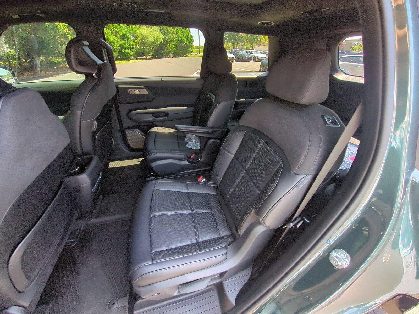New 2027 Black Jade Green Kia SX-Prestige image 34
