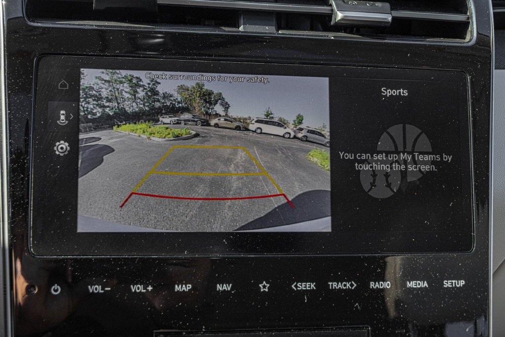 Certified Used 2024 White Hyundai SEL image 18