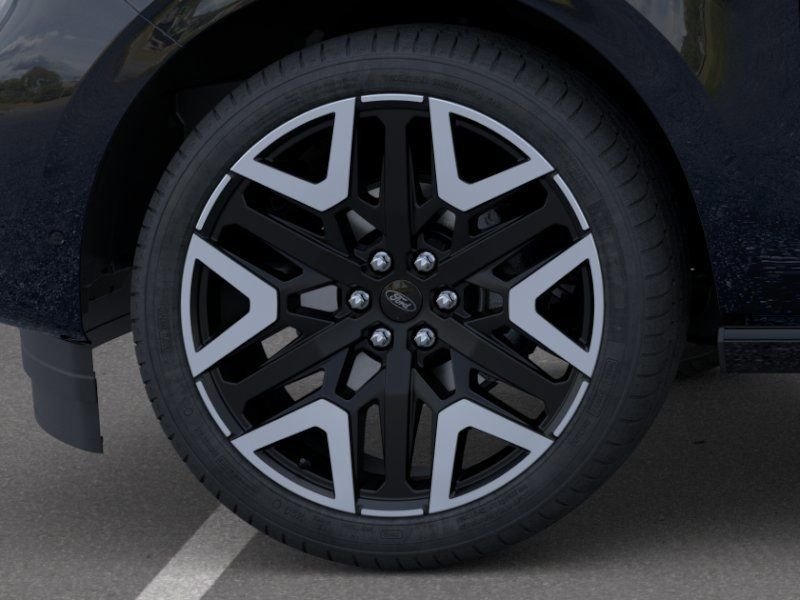 New 2026 Agate Black Metallic Ford Platinum® image 52