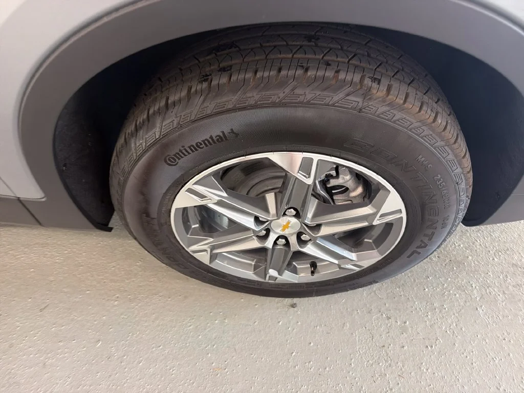 New 2026 Sterling Gray Metallic Chevrolet 3LT image 4