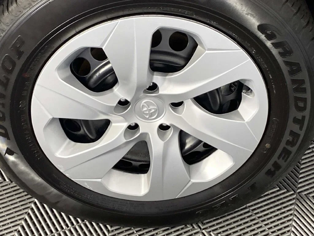 Used 2025 Silver Sky Metallic Toyota LE image 30