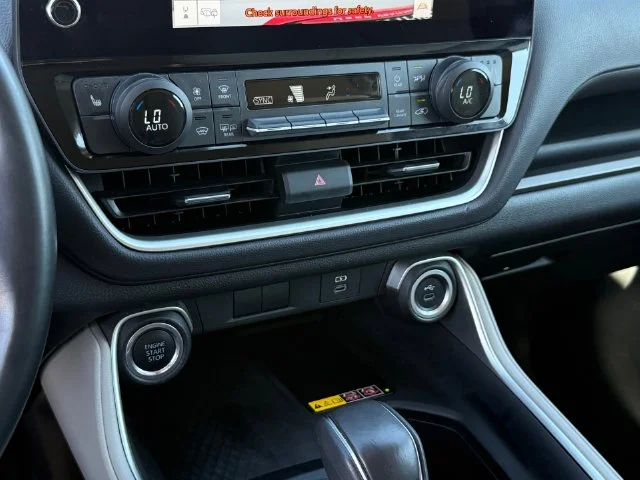 Certified Used 2024 WIND CHILL PEARL Toyota XLE image 20