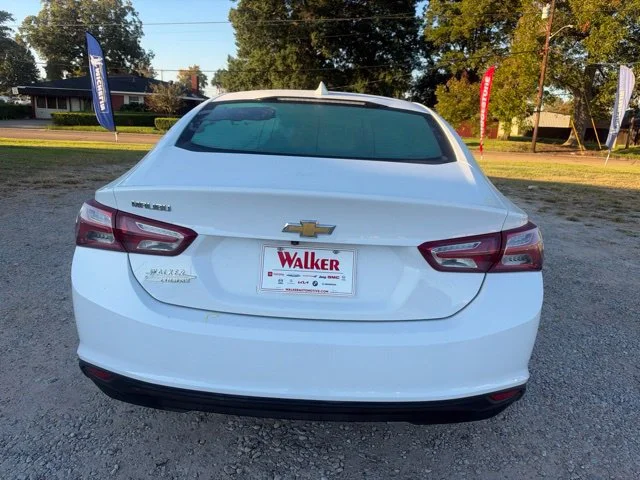 Used 2021 Summit White Chevrolet LT image 11