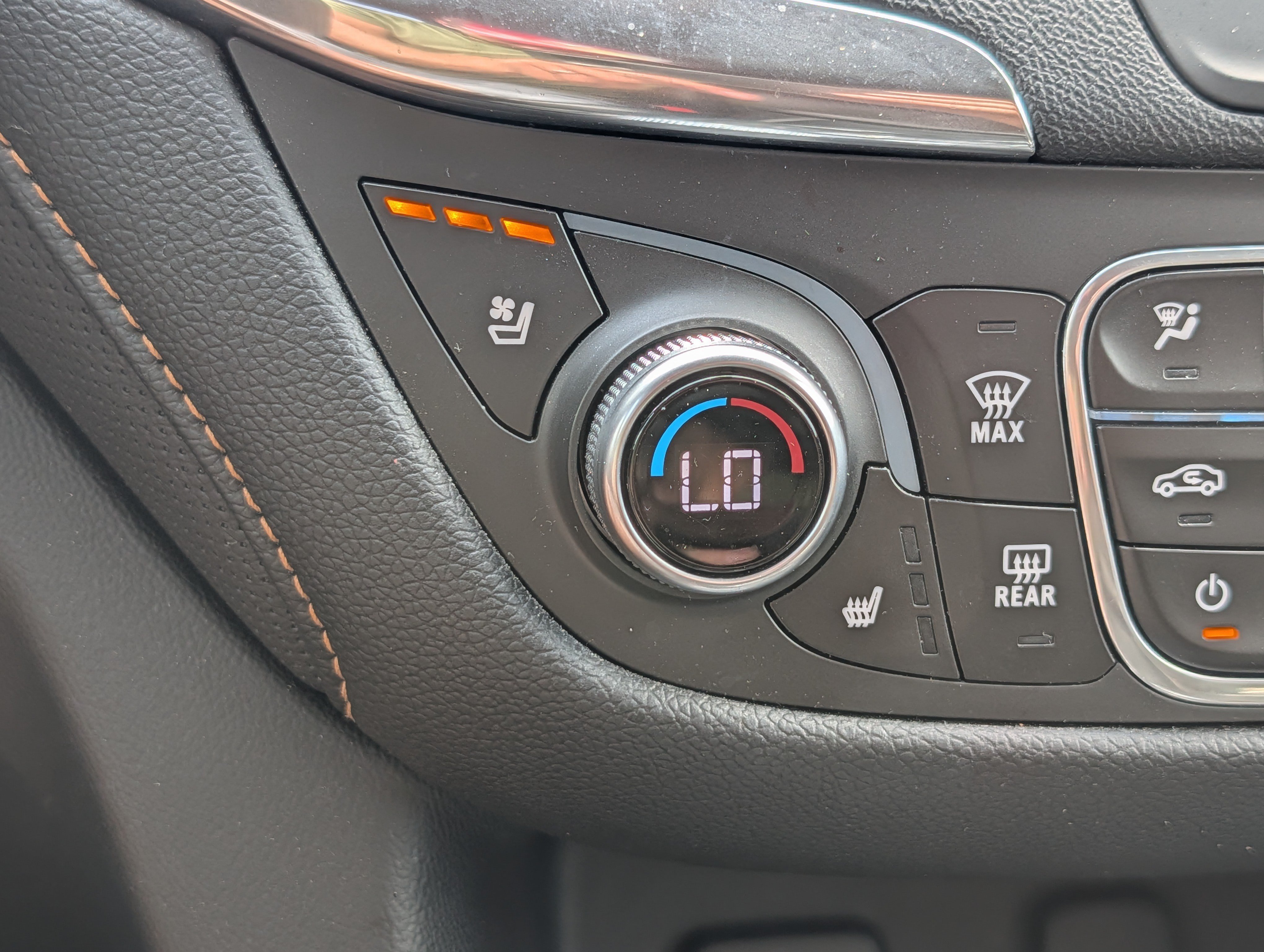 Used 2018 Cajun Red Tintcoat Chevrolet Premier image 28