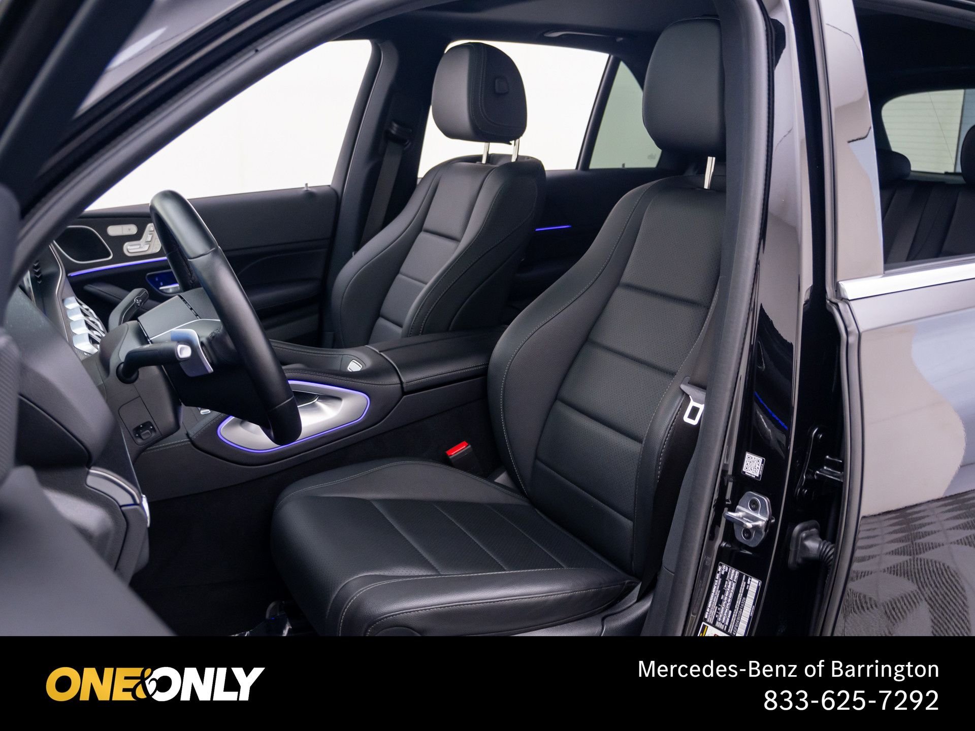 Certified Used 2025 Black Mercedes-Benz GLE 450 image 17