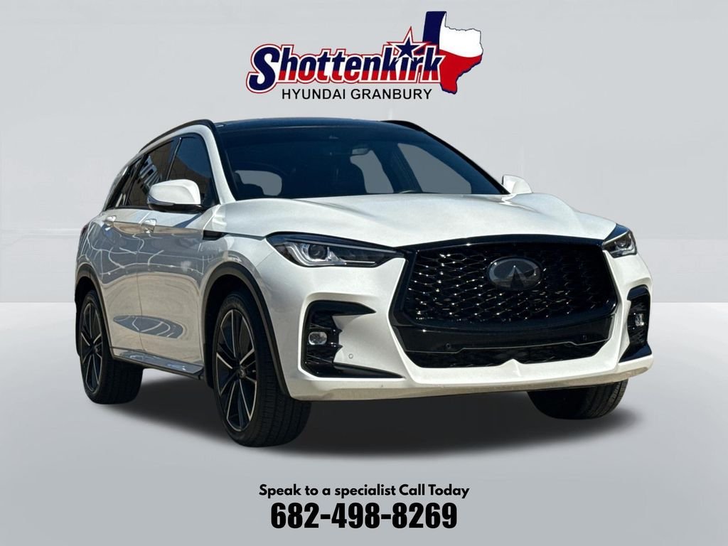 Used 2023 White INFINITI SPORT image 3