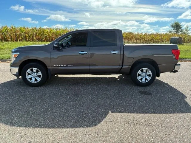 Used 2018 Brown Nissan SV image 5