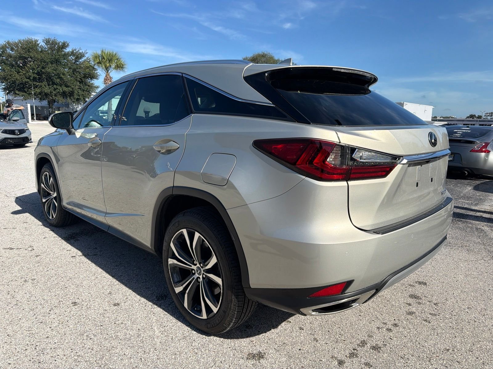 Used 2020 Beige Lexus 350 image 5