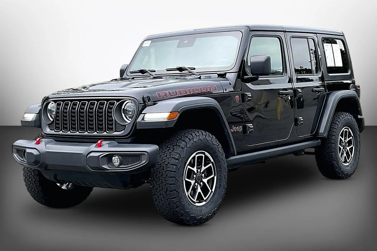 Certified Used 2024 Black Jeep Rubicon image 4