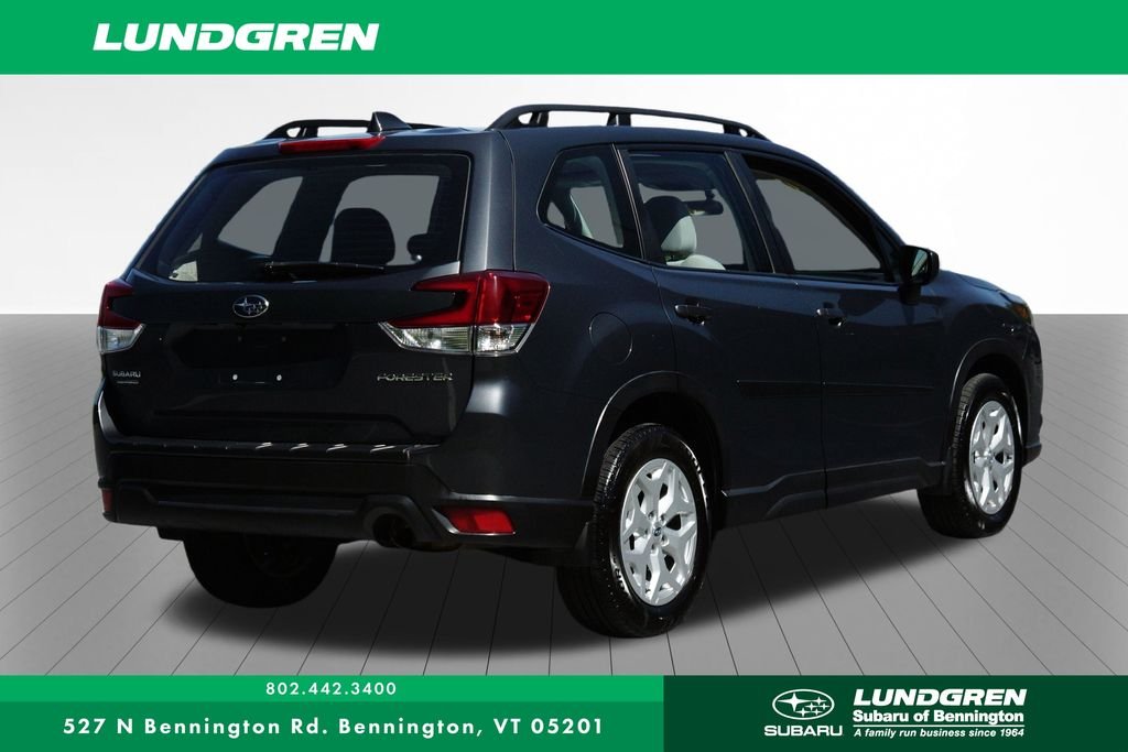 Used 2022 Gray Subaru Base image 3