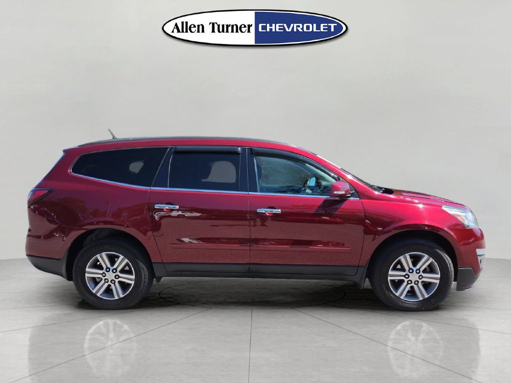 Used 2015 Red Chevrolet LT image 3
