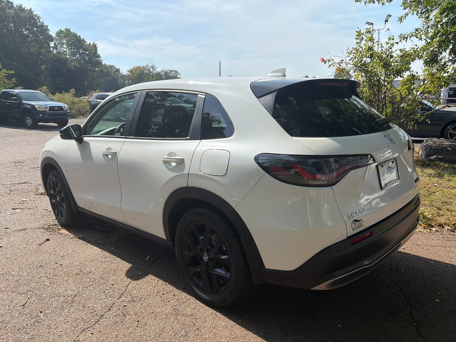 Used 2024 Platinum White Honda Sport image 3