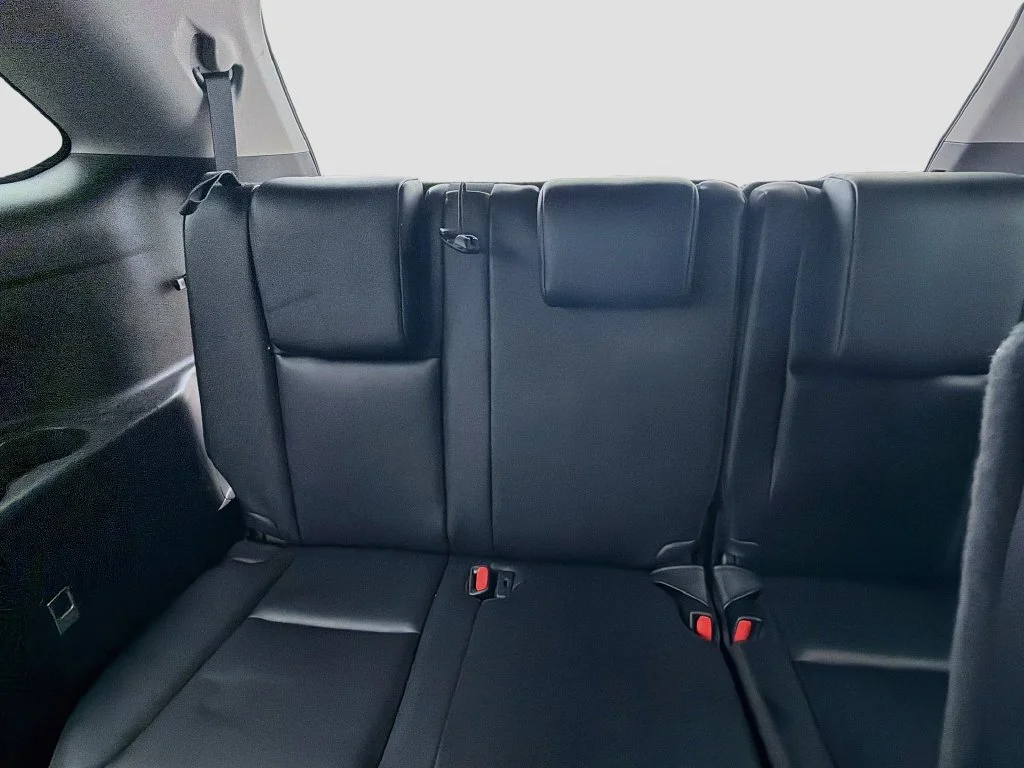 Used 2019 Black Toyota XLE image 27