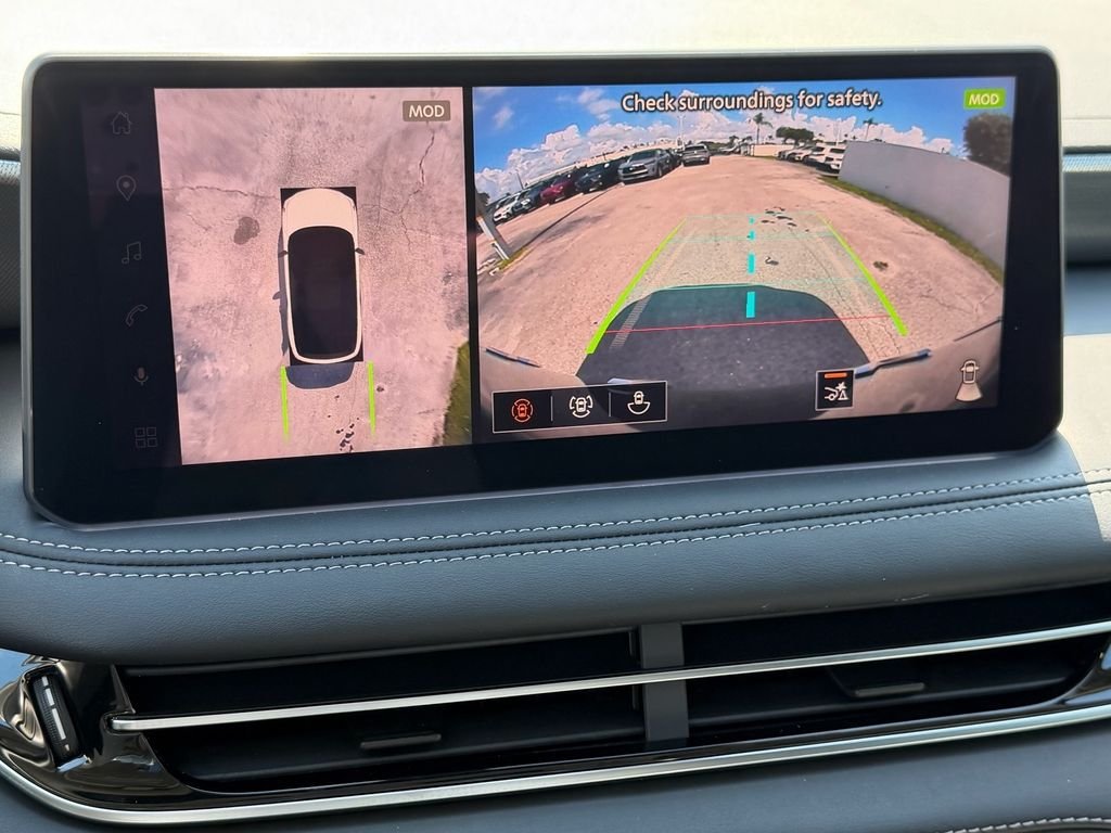 New 2027 GRAND BLUE INFINITI Luxe FWD image 22