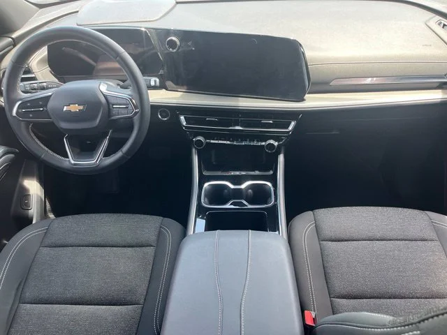 Used 2025 Gray Chevrolet LT image 16