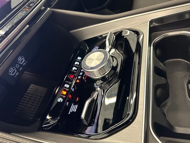 New 2026 High Gloss Black Exterior Paint Jeep Limited Reserve image 43