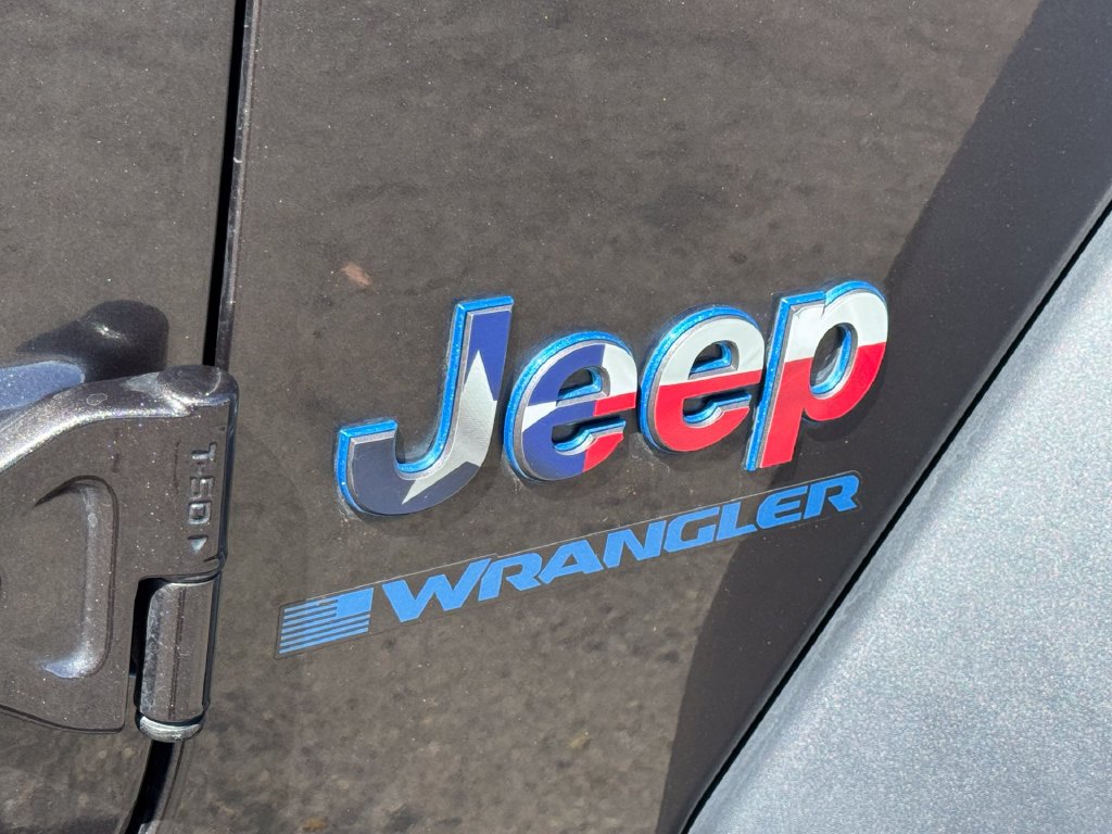 Used 2024 Gray Jeep Willys 4xe image 17
