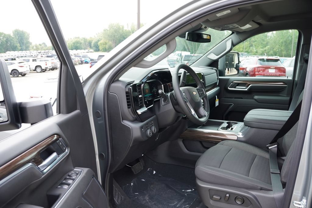 2026 Chevrolet Silverado 2500 HD LT - Photo 10