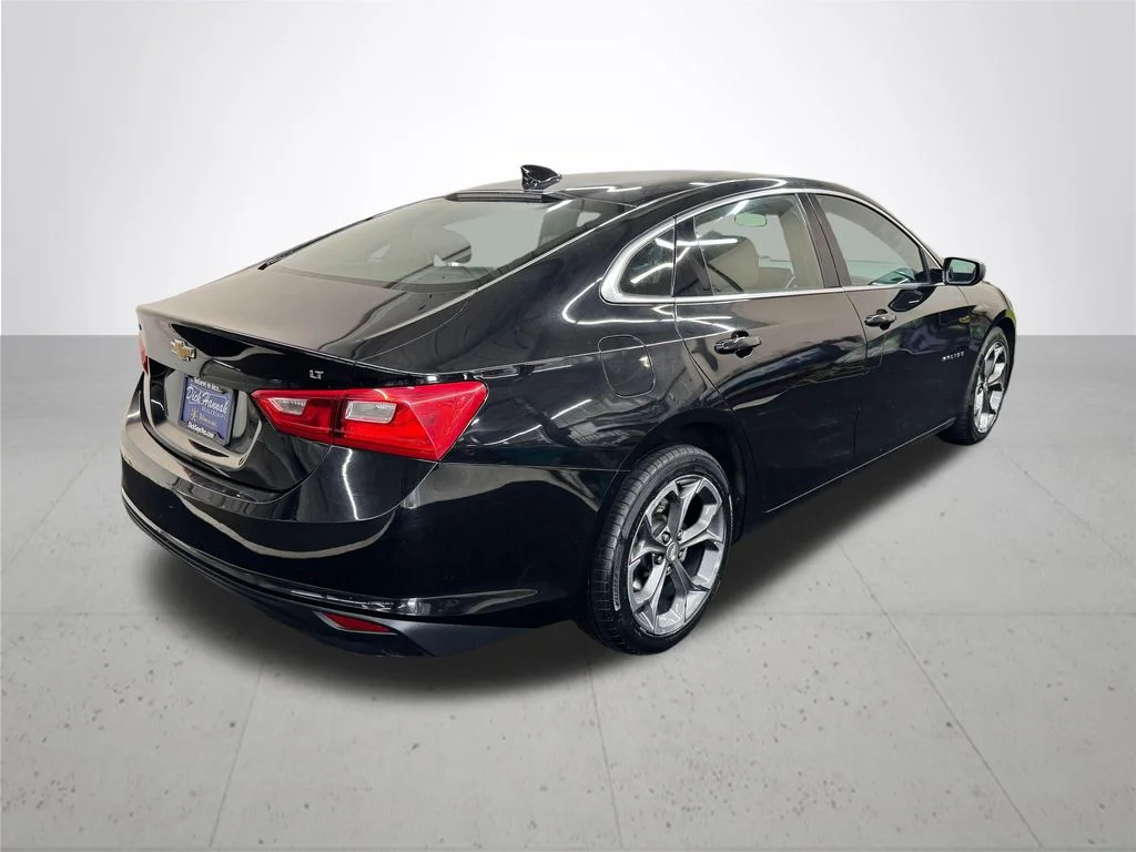 Used 2023 Black Chevrolet LT image 7