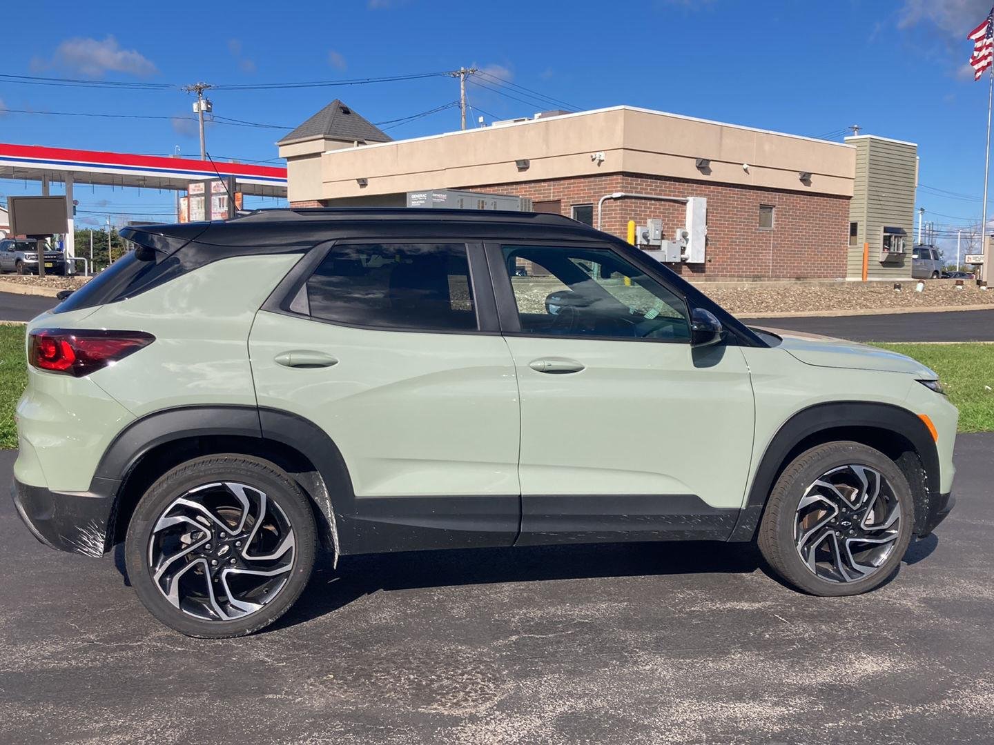 Used 2024 Cacti Green Chevrolet RS image 8