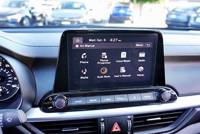 Used 2023 White Kia LX image 19