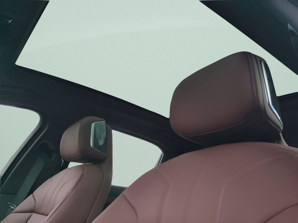 2026 BMW i7 50 - Photo 20