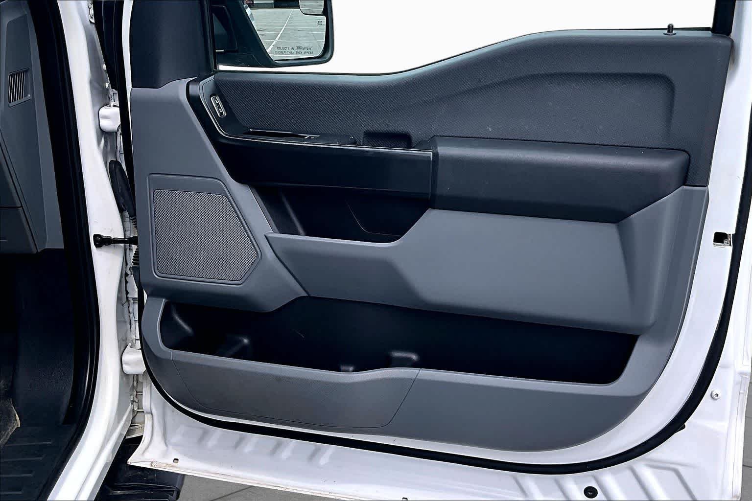 Used 2022 Oxford White Ford XL image 23