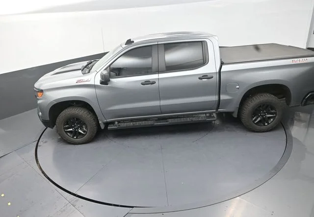Used 2025 Gray Chevrolet Custom Trail Boss image 26