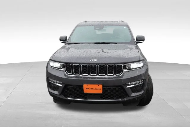 Certified Used 2024 Gray Jeep Limited image 12