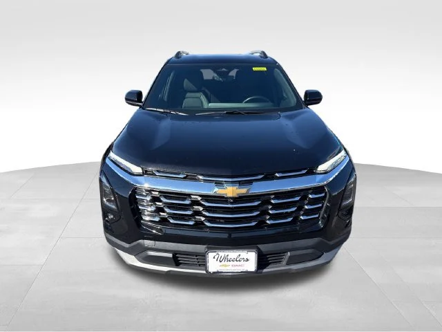 Used 2025 Mosaic Black Metallic Chevrolet LT image 9
