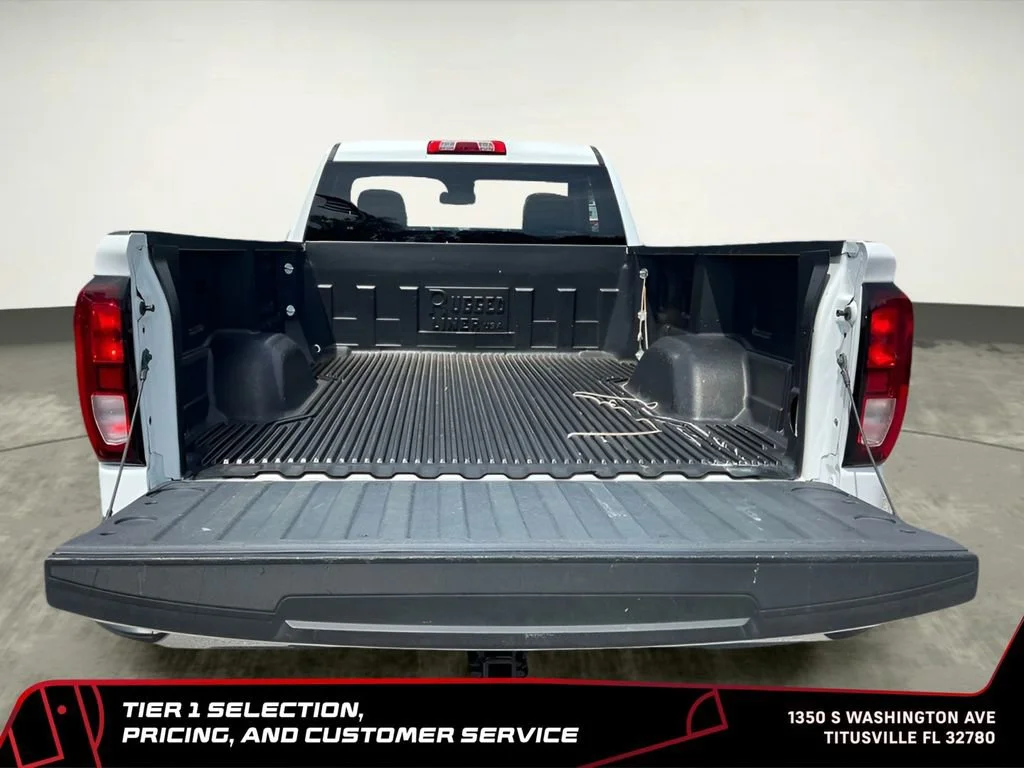 Used 2024 Summit White GMC Pro image 15