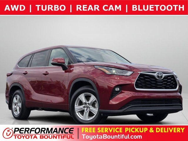 2024 Toyota Highlander LE