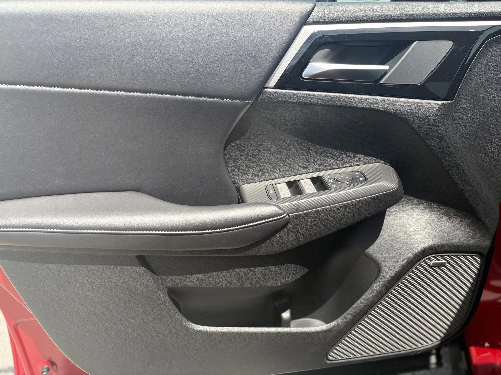 2025 Mitsubishi Outlander SE - Photo 29